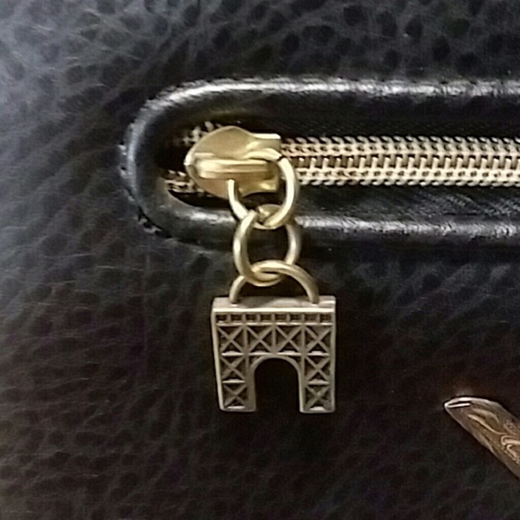 Relic By Fossil Black Handbag - Picture 2 of 9